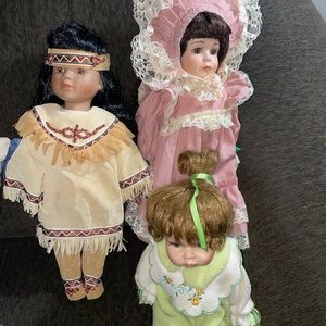 Porcelain dolls set of 3